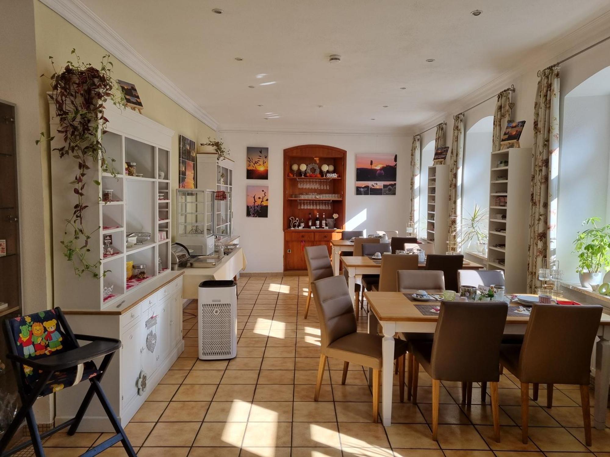 Boutiquehotel Goldene Rose - Self-check-in Hotel 3*