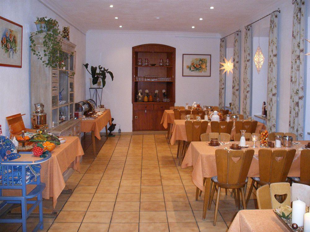 Hotel Boutiquehotel Goldene Rose - Self-check-in Rothenburg ob der Tauber