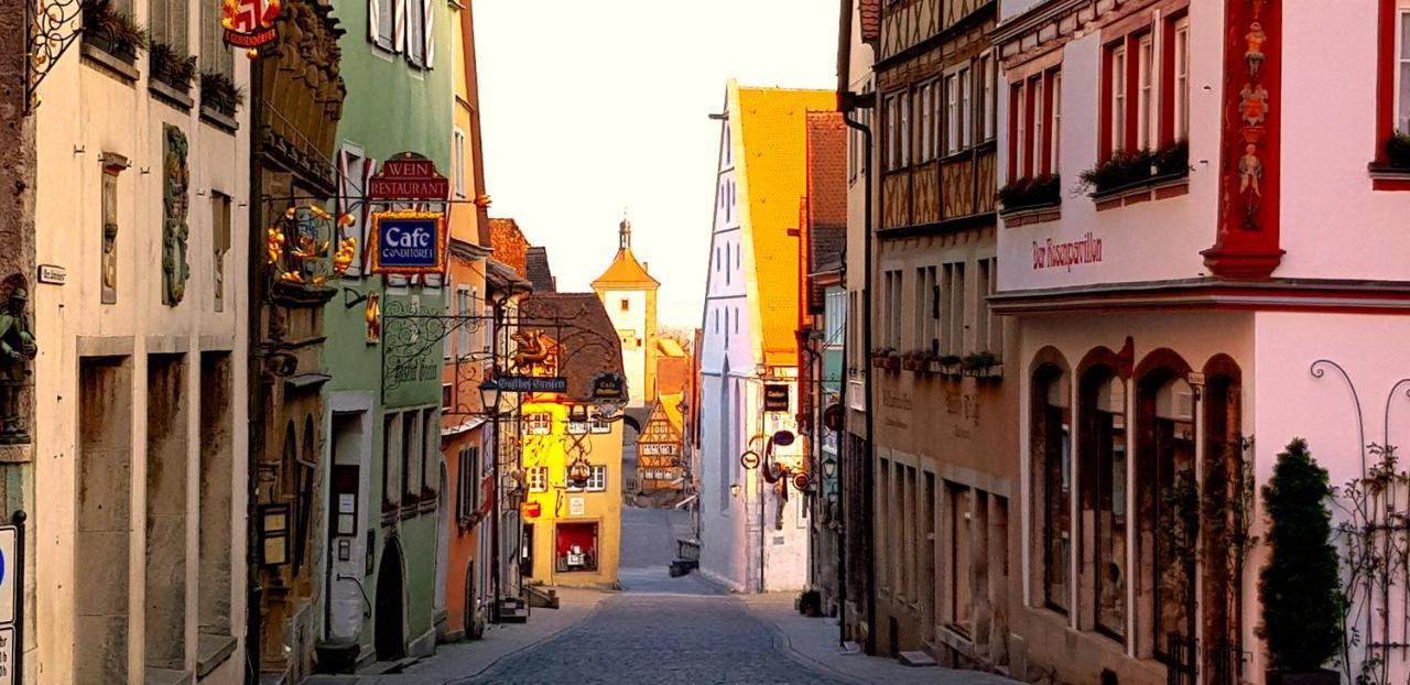 Boutiquehotel Goldene Rose - Self-check-in Hotel 3*